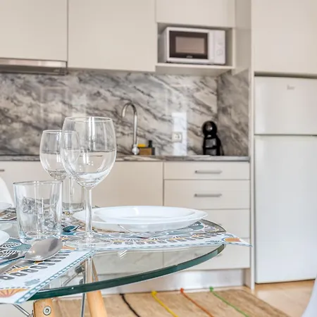 Guest Heroismo Flat Apartman Porto