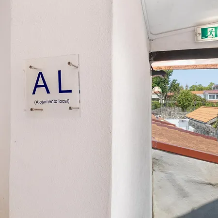 Guest Heroismo Flat