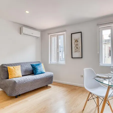 Guest Heroismo Flat Apartman